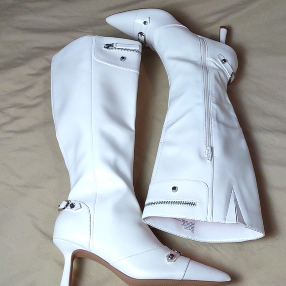Shoe Dazzle White Boots Size: 7 NIB - Picture 8 of 8